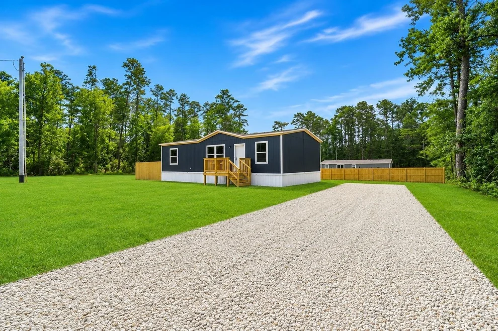 Unit for sale at 226 Broken Branch, Livingston, TX 77351