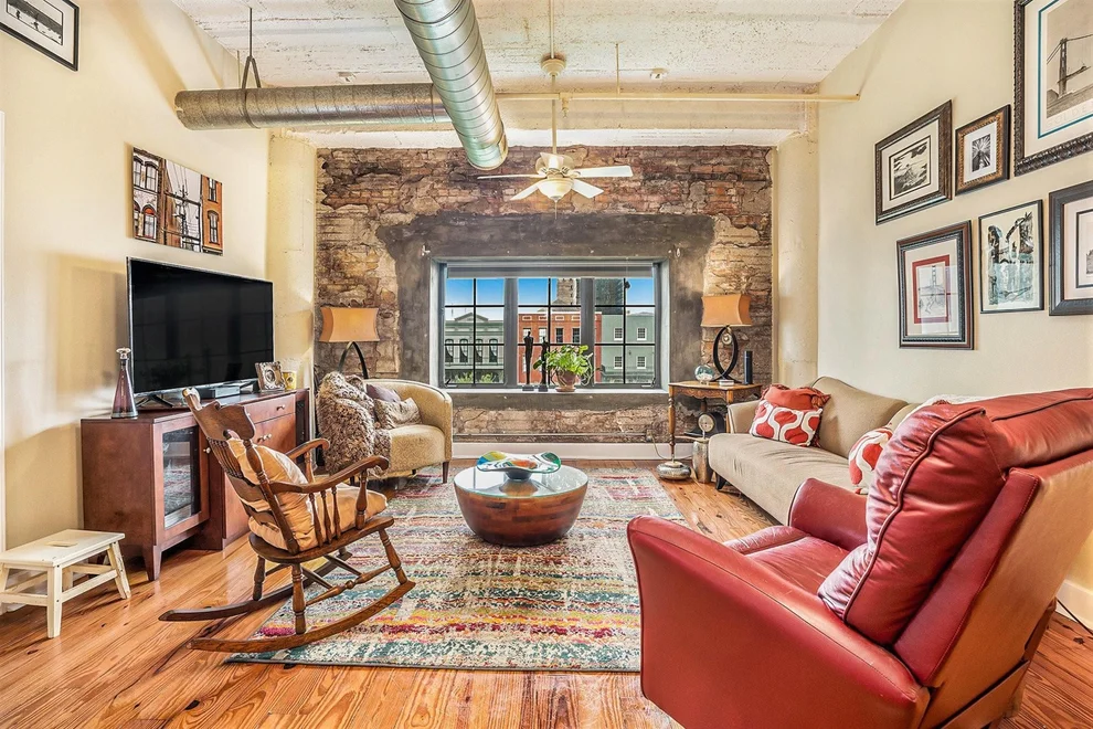 Unit for sale at 104 Moody Avenue, Galveston, TX 77550