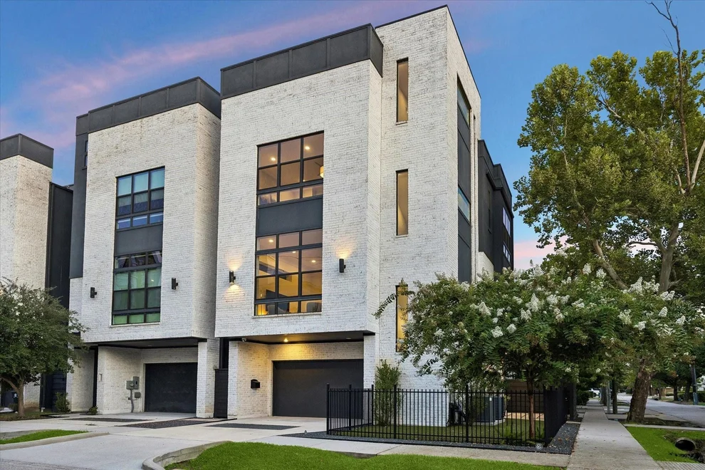 Unit for sale at 520 Knox Street, Houston, TX 77007