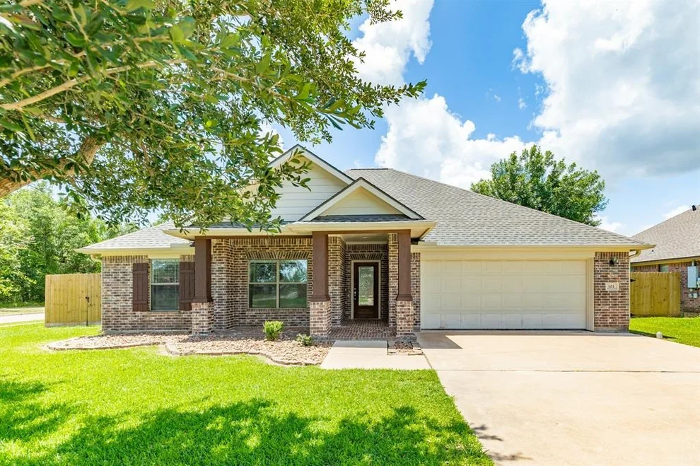Unit for sale at 101 Brazos Court, Richwood, TX 77531