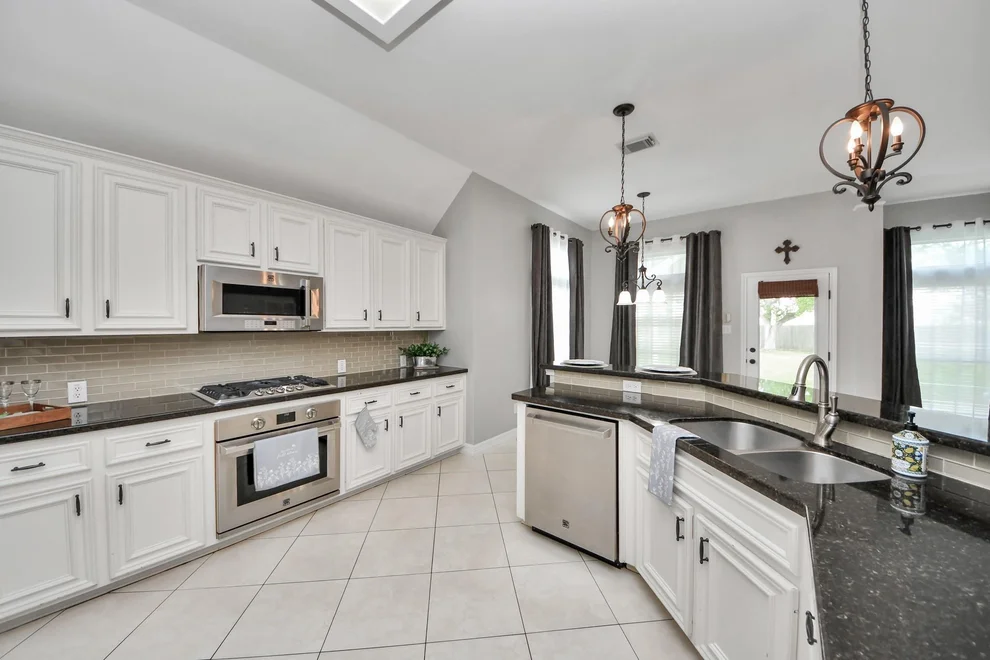 Unit for sale at 2802 Creek Bend Drive, Friendswood, TX 77546