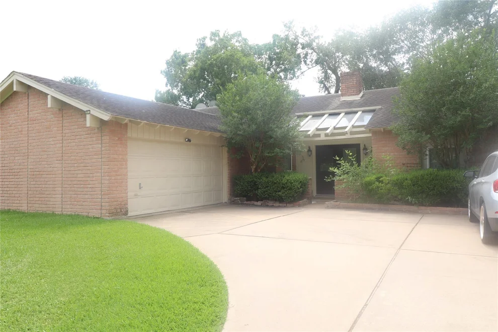 Unit for sale at 2306 Joel Wheaton Road, Houston, TX 77077