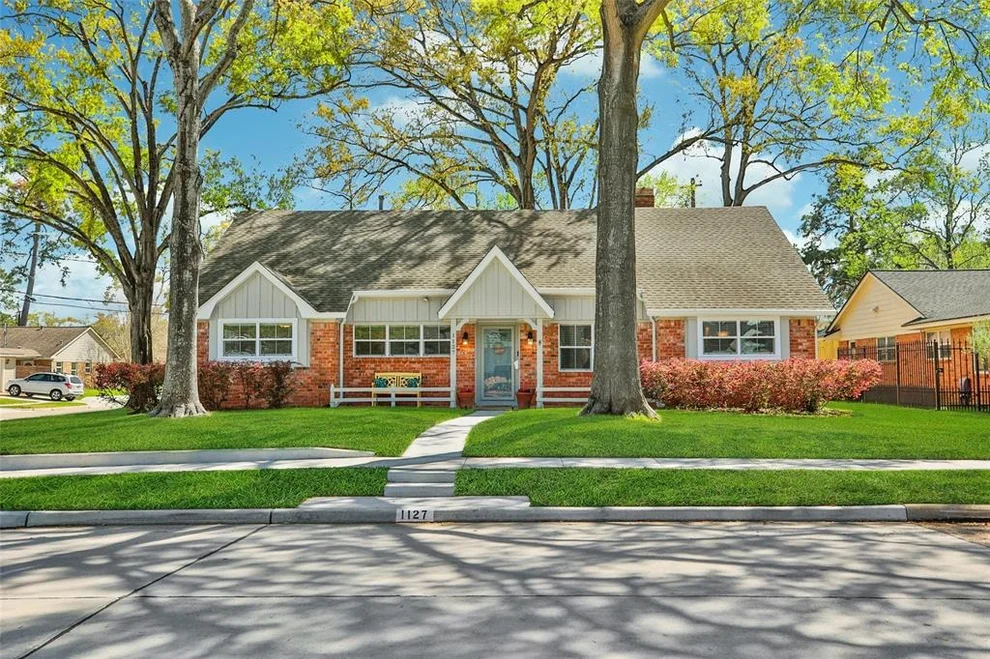 Unit for sale at 1127 Curtin Street, Houston, TX 77018
