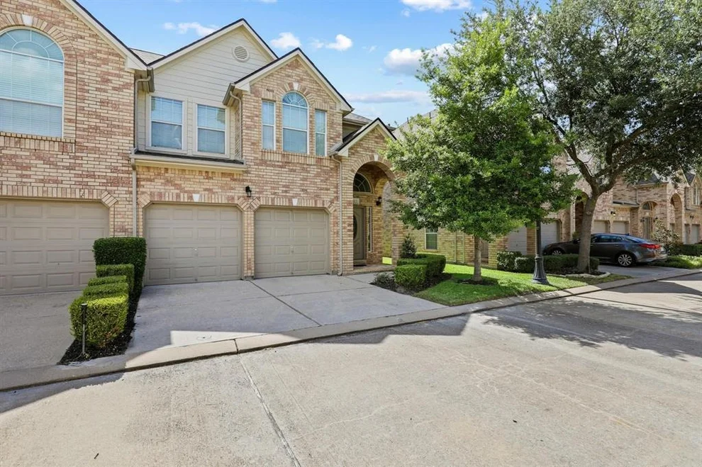 Unit for sale at 6435 W Linpar Court, Houston, TX 77040