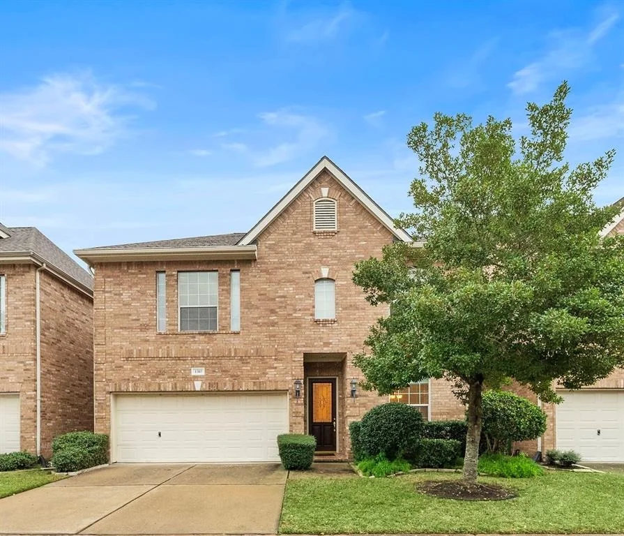 Unit for sale at 1310 W Park At Shady Villa, Houston, TX 77055