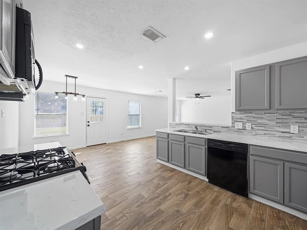Unit for sale at 17422 Wigeon Way Drive, Humble, TX 77396