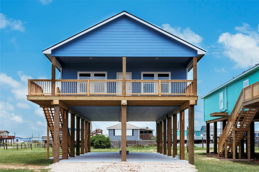 Unit for sale at 528 Thunder Road, Surfside Beach, TX 77541