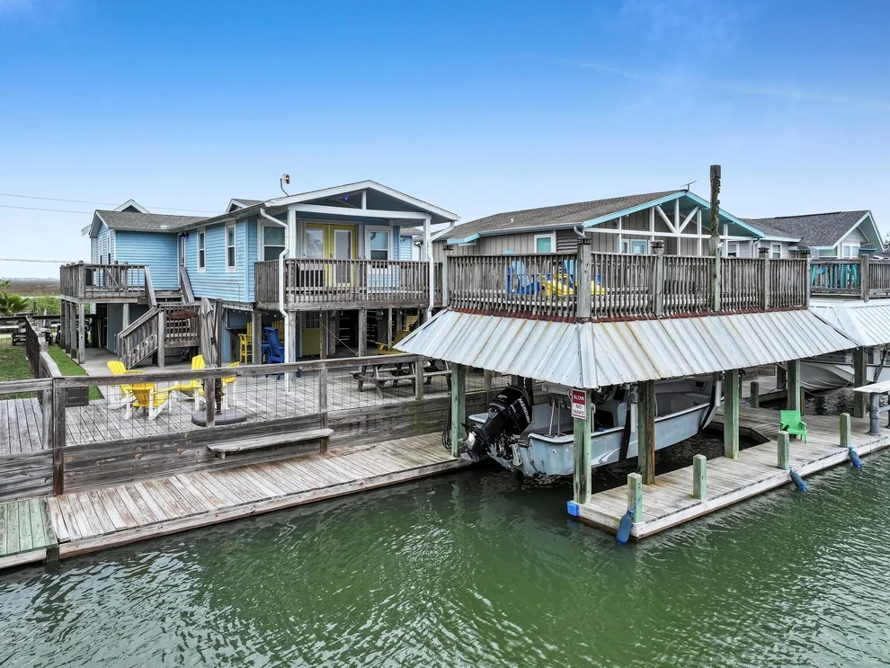 Unit for sale at 1275 Bay Street, Port Bolivar, TX 77650