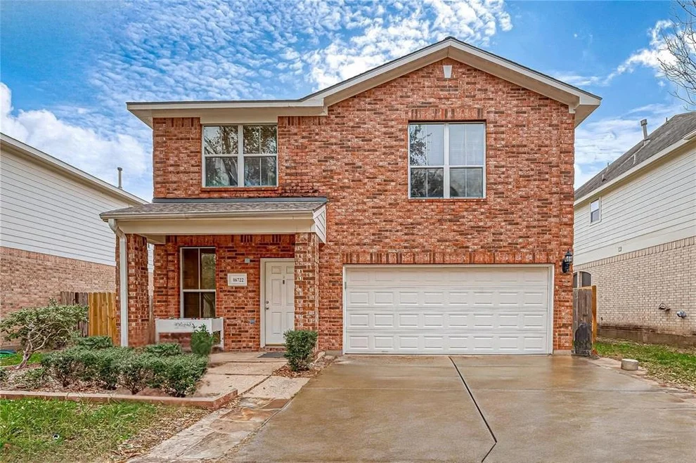 Unit for sale at 16722 Vivian Point Lane, Houston, TX 77095