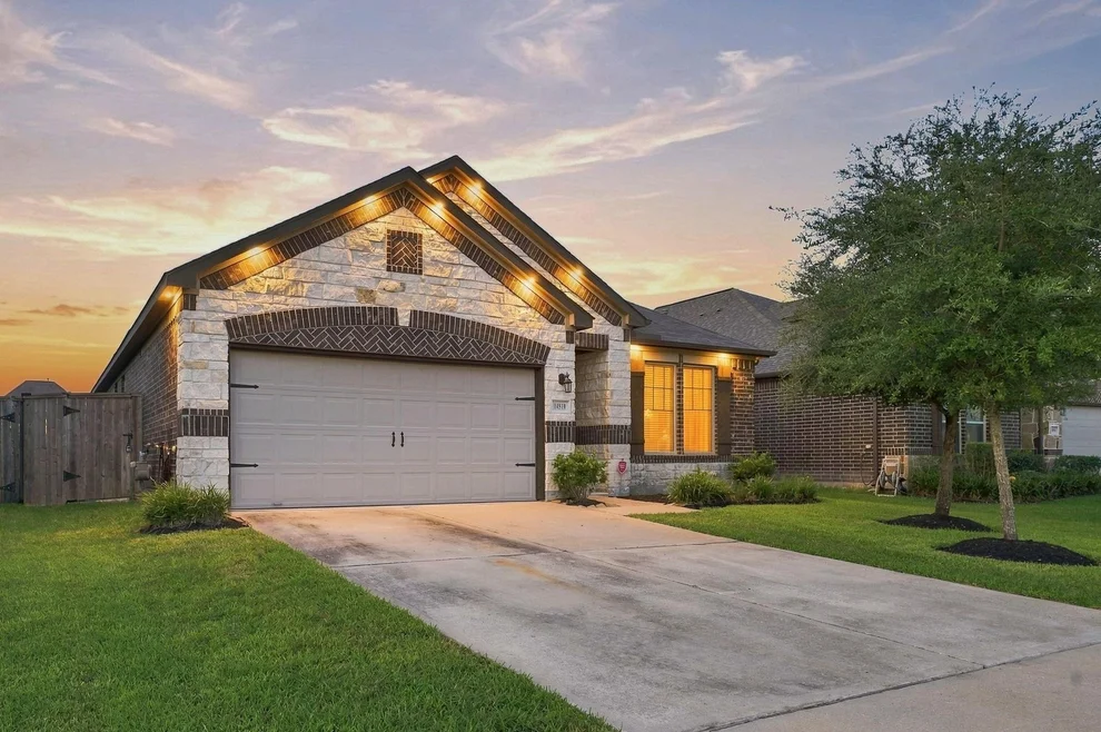 Unit for sale at 14510 Julie Meadows Lane, Humble, TX 77396