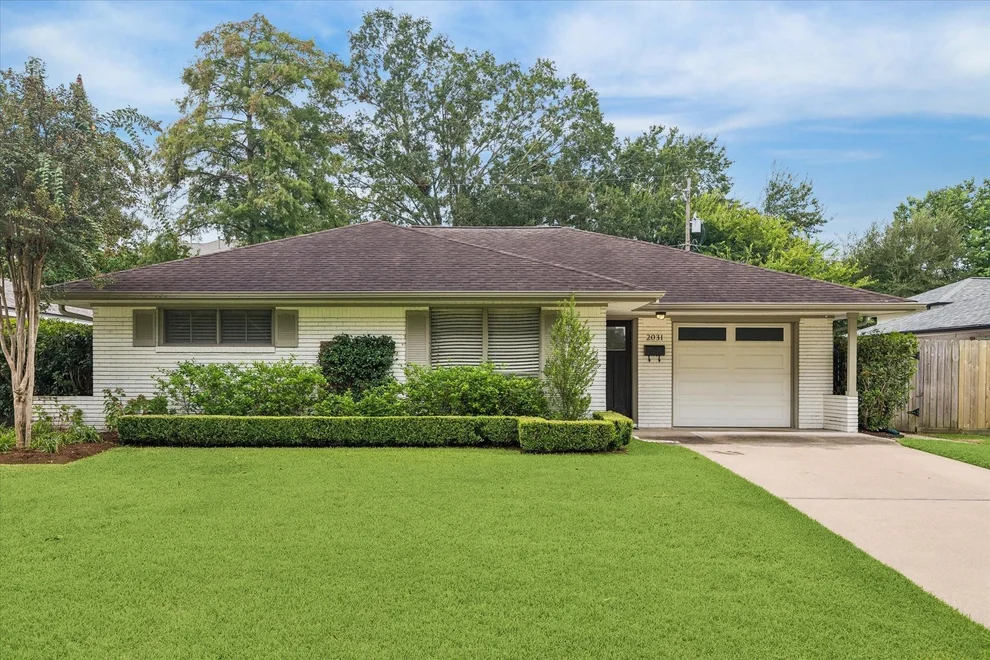 Unit for sale at 2031 Chantilly Lane, Houston, TX 77018