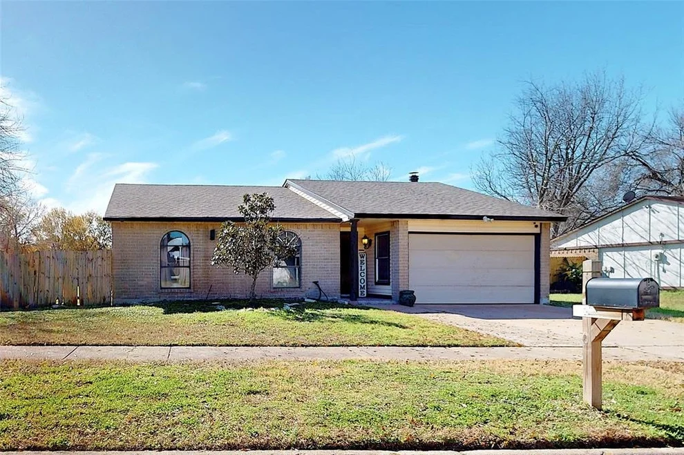 Unit for sale at 17507 Glenpatti Drive, Houston, TX 77084