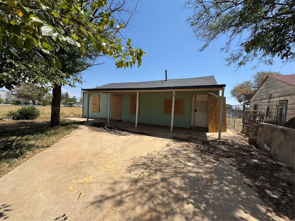 Unit for sale at 3406 E 15th Street, Lubbock, TX 79403