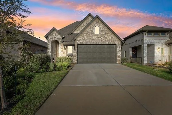 Unit for sale at 736 Washita Falls Lane, Conroe, TX 77304