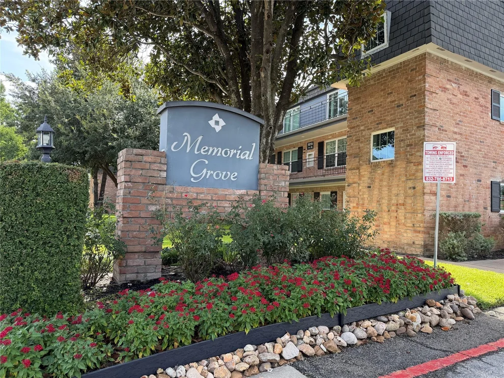 Unit for sale at 9011 Gaylord Street, Hedwig Village, TX 77024