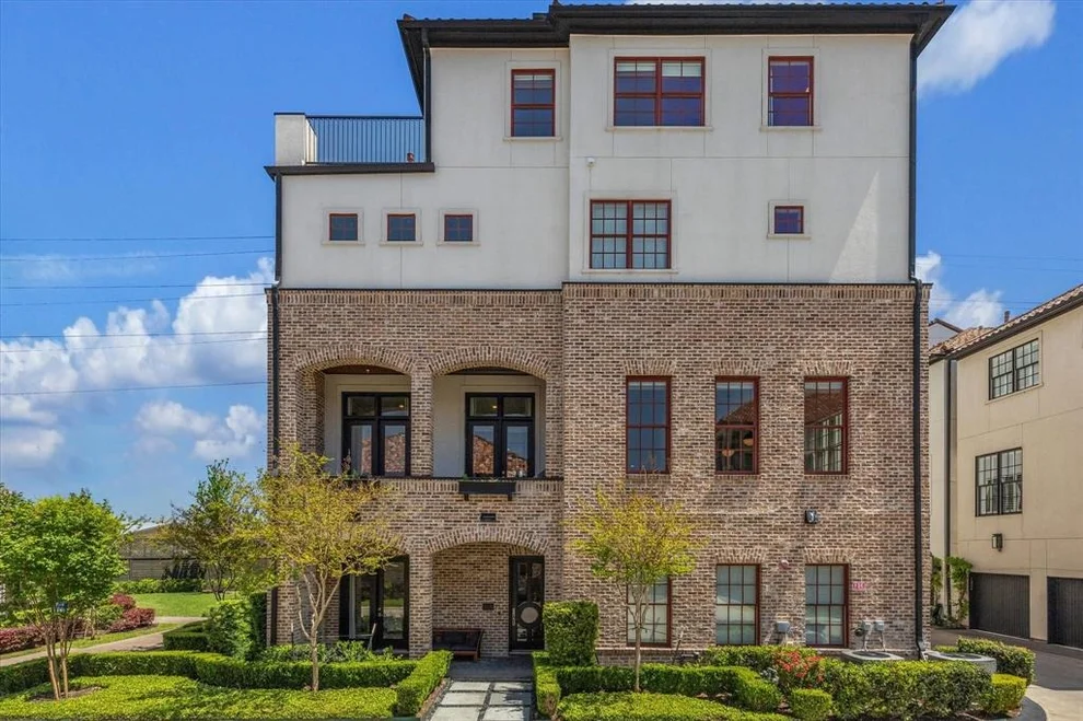 Unit for sale at 1228 Mosaico Lane, Houston, TX 77055