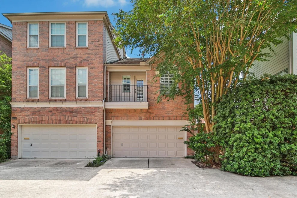 Unit for sale at 4414 Castle Court Place, Houston, TX 77006
