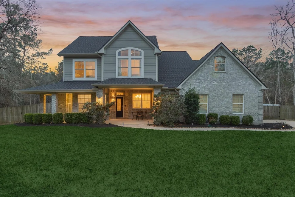 Unit for sale at 7403 Ponderosa Drive, Magnolia, TX 77354