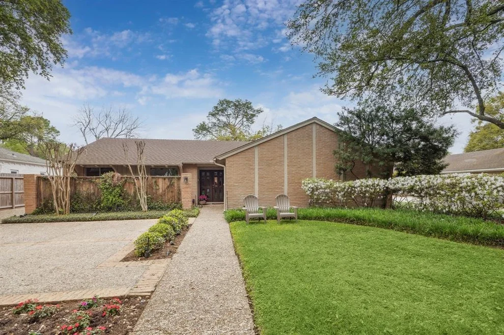 Unit for sale at 10038 Wickersham Lane, Houston, TX 77042