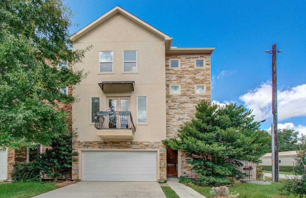 Unit for sale at 2609 Detering Street, Houston, TX 77007