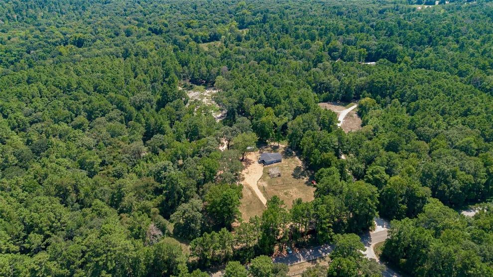 Unit for sale at 7711 Boars Head Place, Montgomery, TX 77316