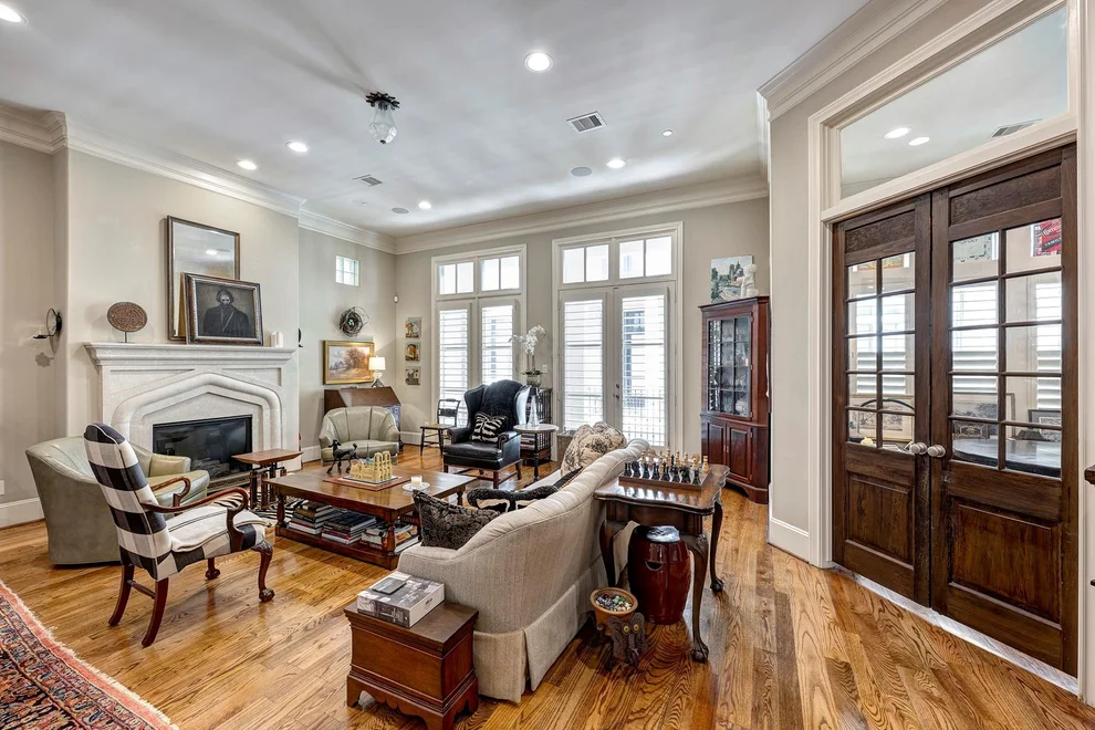 Unit for sale at 2140 Kipling Street, Houston, TX 77098
