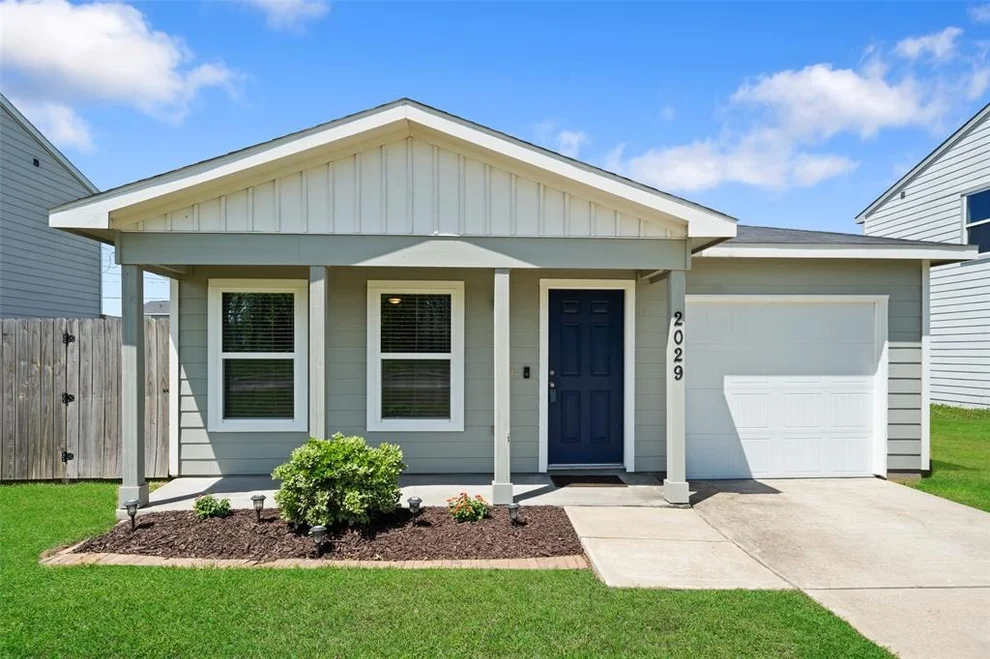 Unit for sale at 2029 6th Street, Hempstead, TX 77445