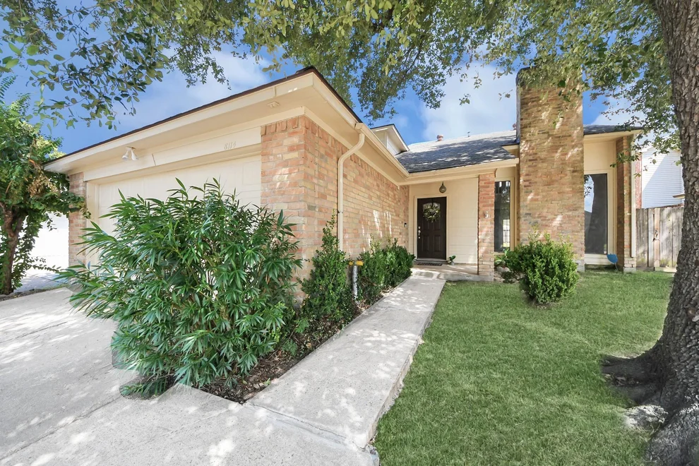 Unit for sale at 8114 Misty Ridge Lane, Houston, TX 77071