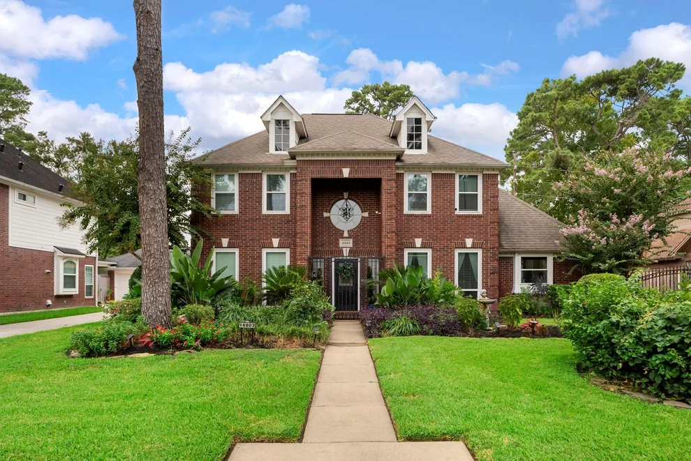 Unit for sale at 16803 Chewton Glen Street, Tomball, TX 77377