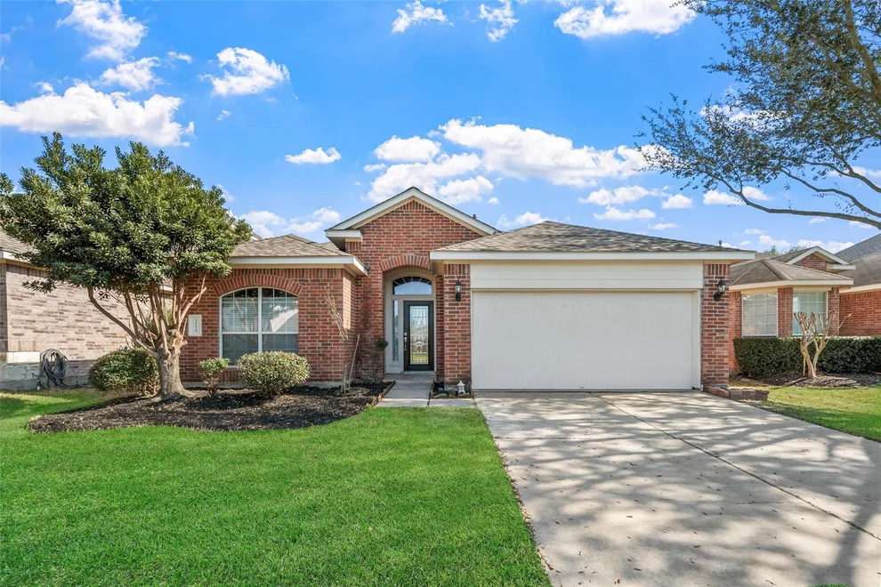 Unit for sale at 10138 Corvallis Drive, Houston, TX 77095