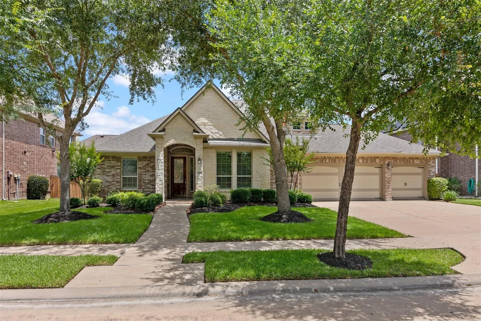 Unit for sale at 17410 Hanoverian Drive, Richmond, TX 77407