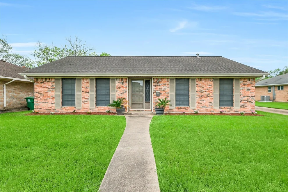 Unit for sale at 11414 Newton Street, Houston, TX 77089