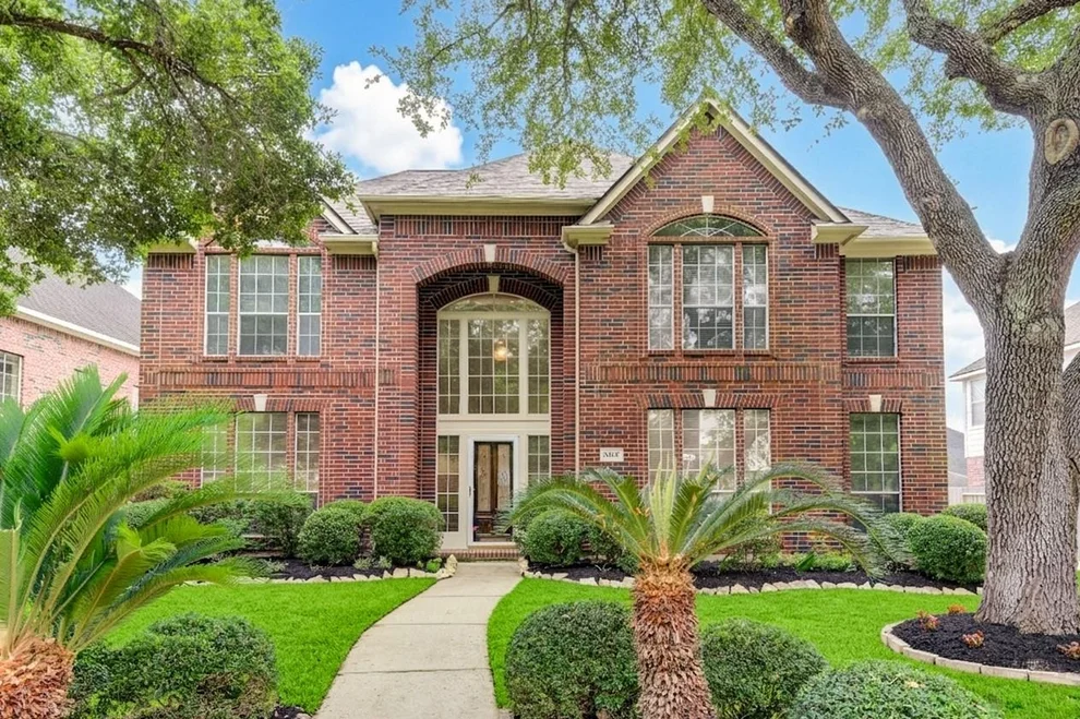 Unit for sale at 3919 Breaux Bridge Lane, Sugar Land, TX 77479