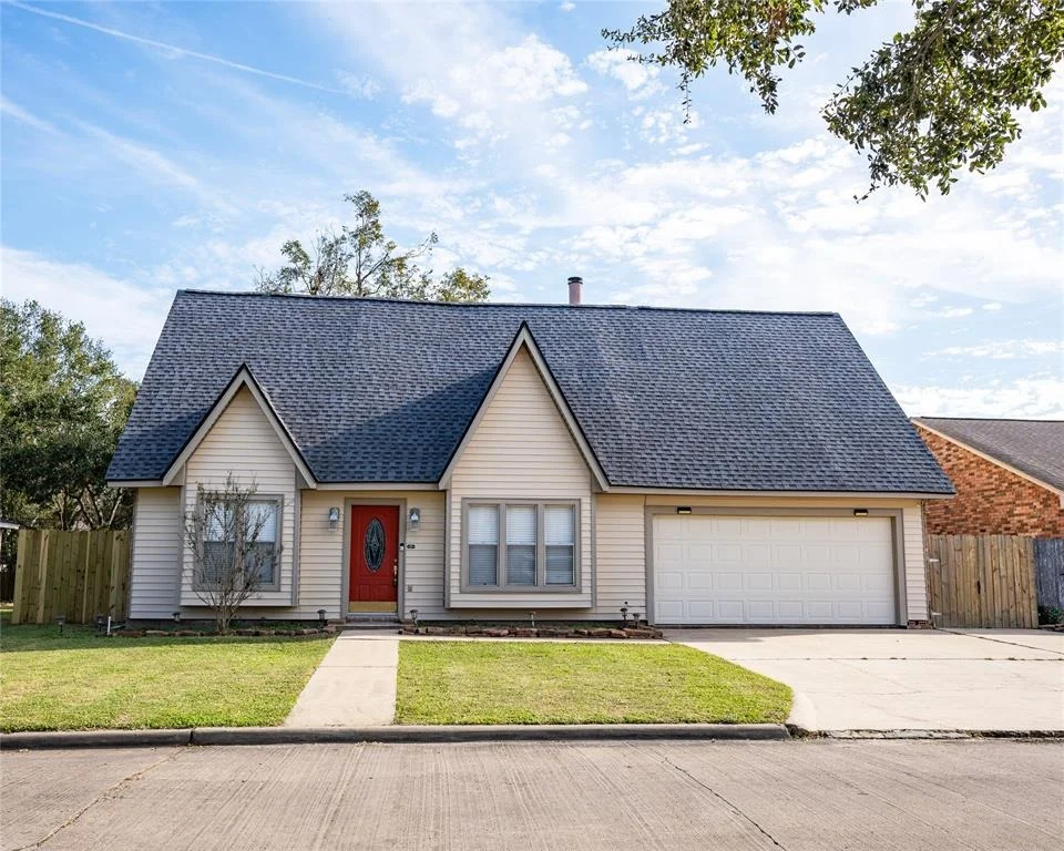 Unit for sale at 2724 Lamesa Street, Bay City, TX 77414