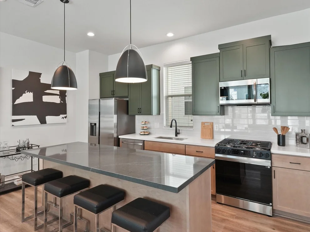 Unit for sale at 4836 Pinemont Drive, Houston, TX 77092
