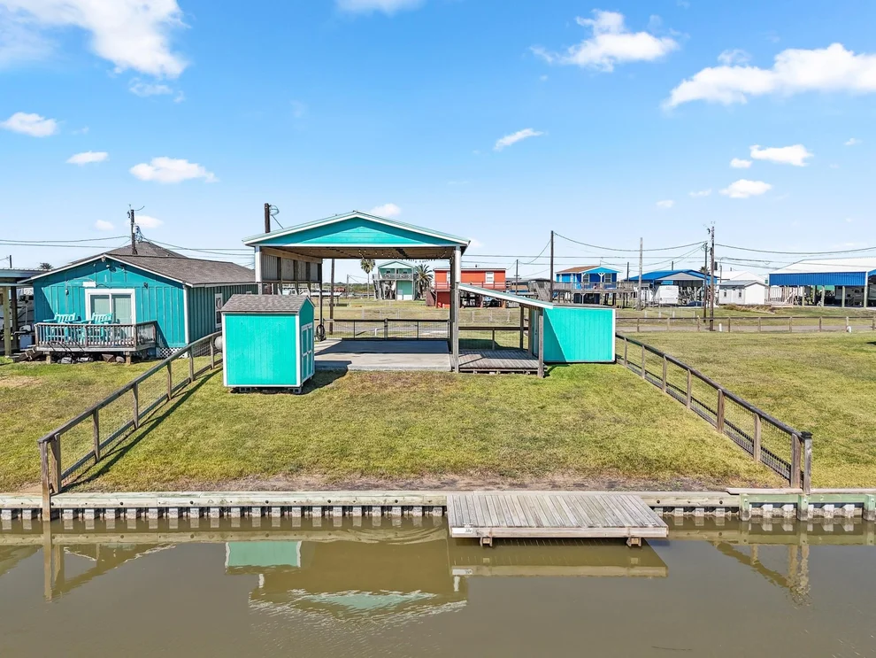 Unit for sale at 1226 County Road 202, Sargent, TX 77414