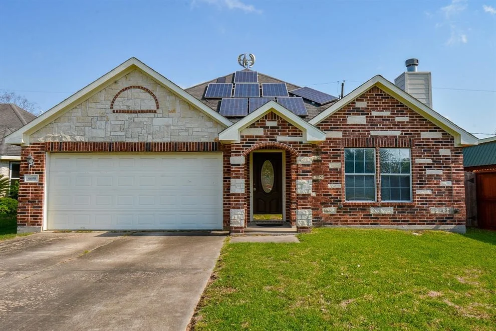 Unit for sale at 6650 Roberson Street, Houston, TX 77085