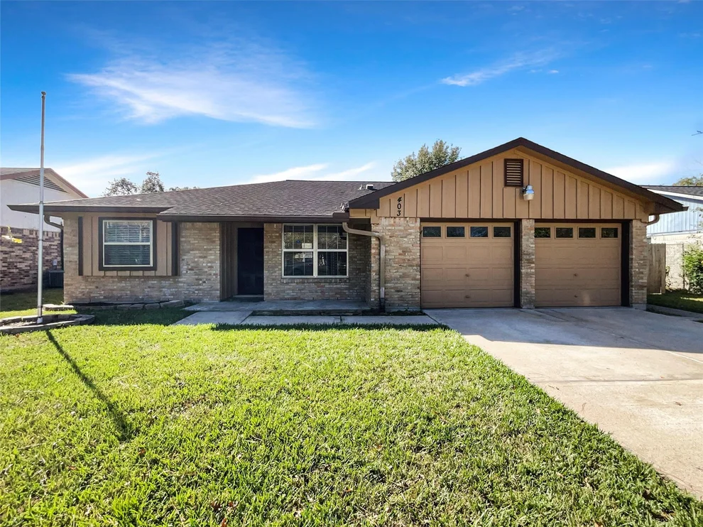 Unit for sale at 403 Christina Lane, Friendswood, TX 77546