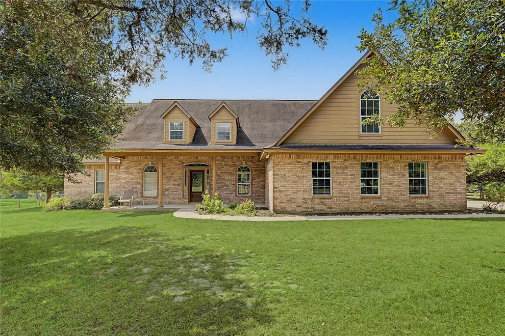 Unit for sale at 8988 County Line Road, Willis, TX 77378