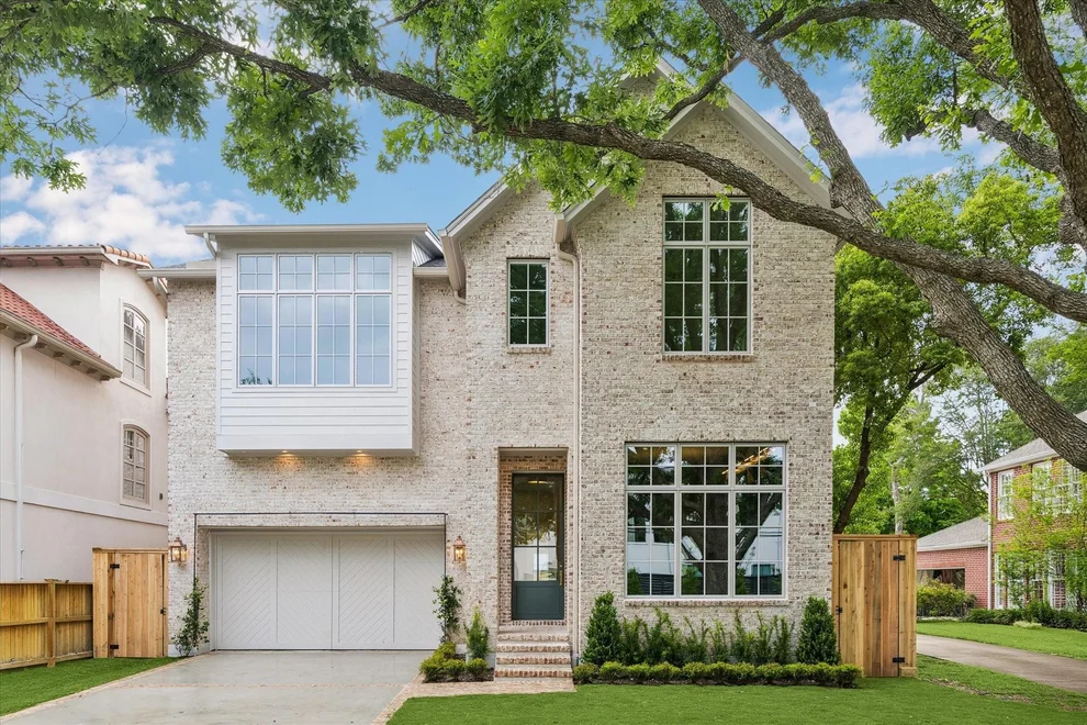 Unit for sale at 6634 Wakeforest Avenue, West University Place, TX 77005