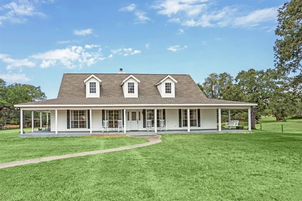 Unit for sale at 3817 O'quinn Branch Road, La Grange, TX 78945