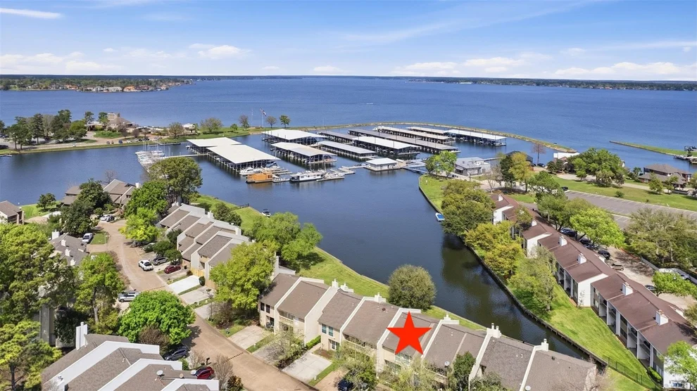 Unit for sale at 3914 Knollcrest Drive, Montgomery, TX 77356