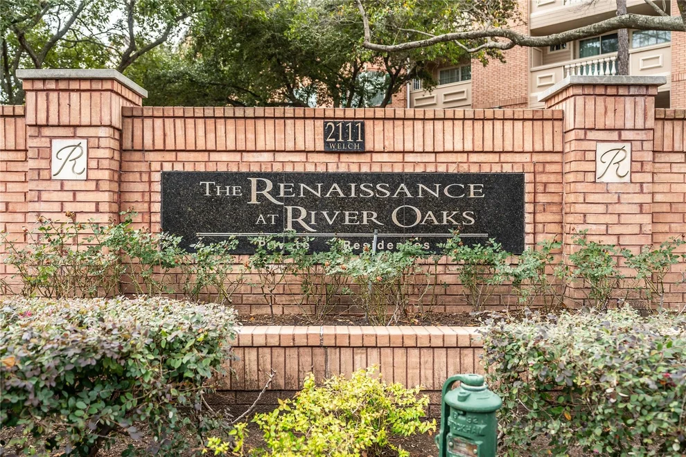Unit for sale at 2111 Welch Street, Houston, TX 77019