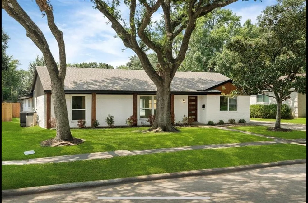 Unit for sale at 6107 Valkeith Drive, Houston, TX 77096