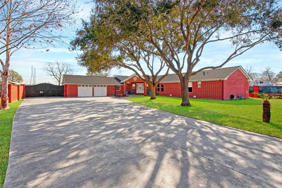 Unit for sale at 13117 Player Street, Houston, TX 77045
