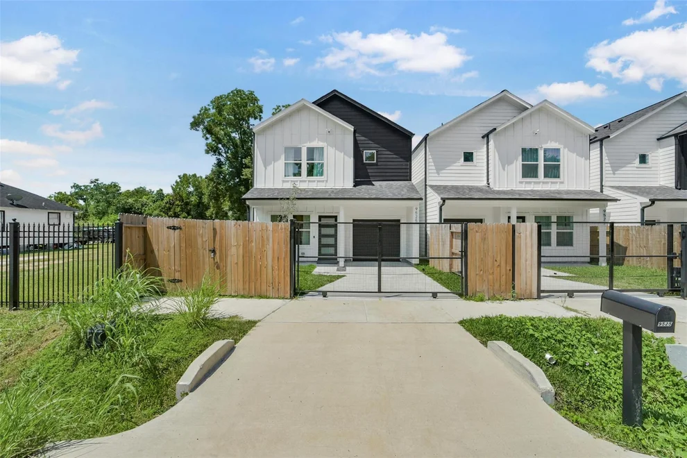 Unit for sale at 9525 Beckley Street, Houston, TX 77088