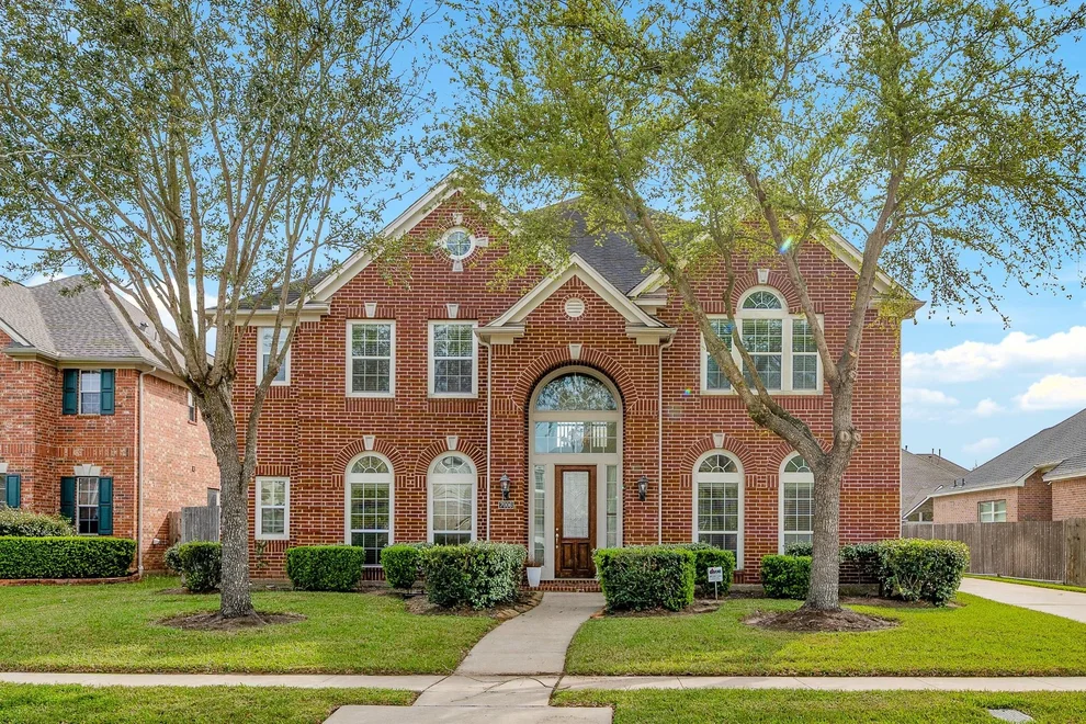 Unit for sale at 7006 Paxton Court, Sugar Land, TX 77479