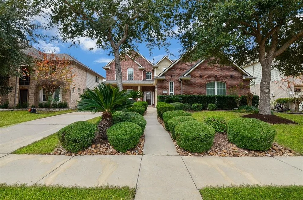 Unit for sale at 406 Trillium Drive, Sugar Land, TX 77479