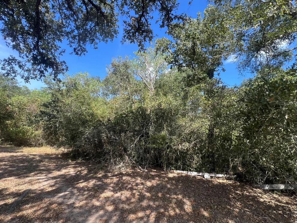 Unit for sale at 000 West Seventh At Ave I Street, Sheridan, TX 77475