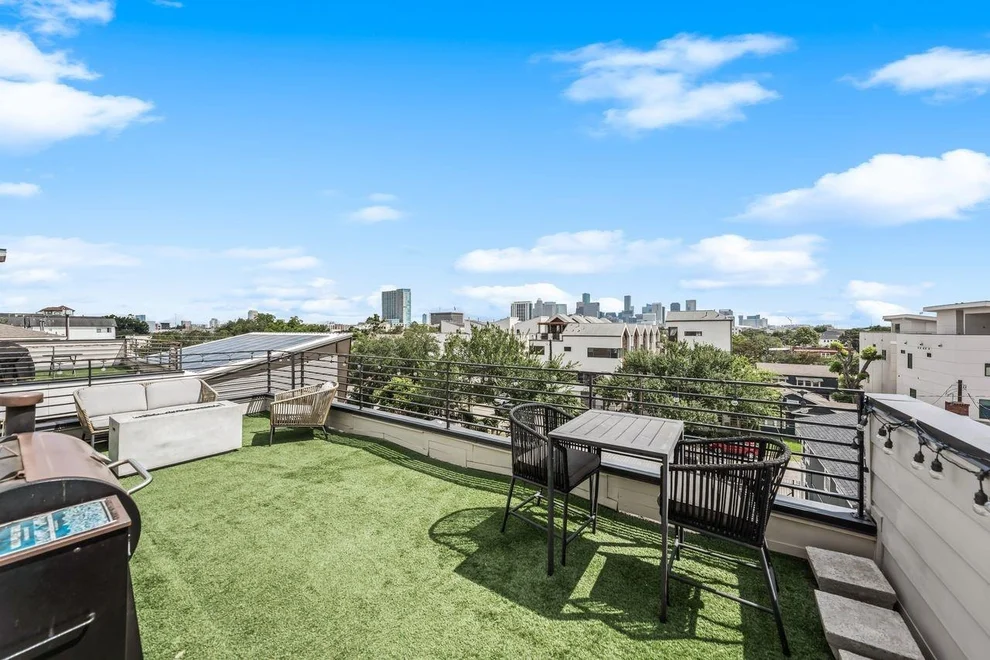 Unit for sale at 1513 Isabella Street, Houston, TX 77004